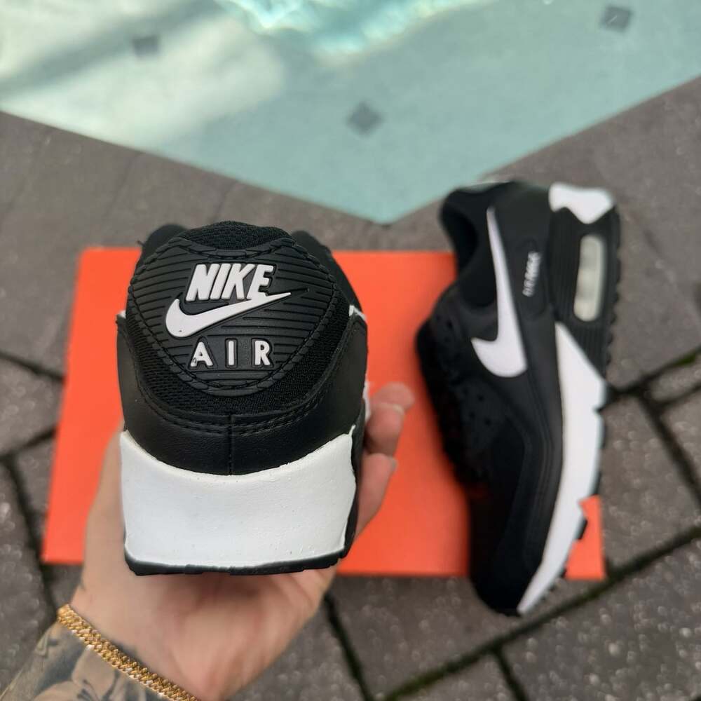 WOMEN’S 6.5, YOUTH 5Y NIKE AIR MAX 90 DH8010-002 BLACK WHITE AIRMAX - Picture 3 of 6